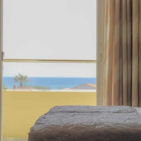 Hotel, Zakynthos Island ホテル 3*